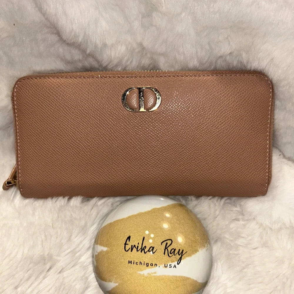 Christian Dior Blush Pink Grained Leather‎ Zippy Wallet